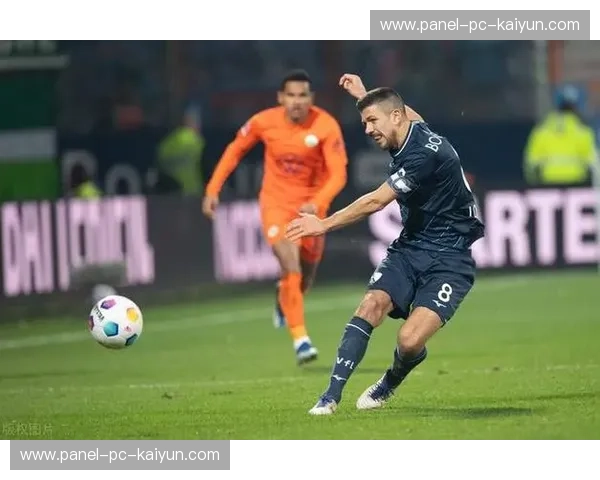 门兴主场迎战勒沃库森，保级压力对决欧战渴望